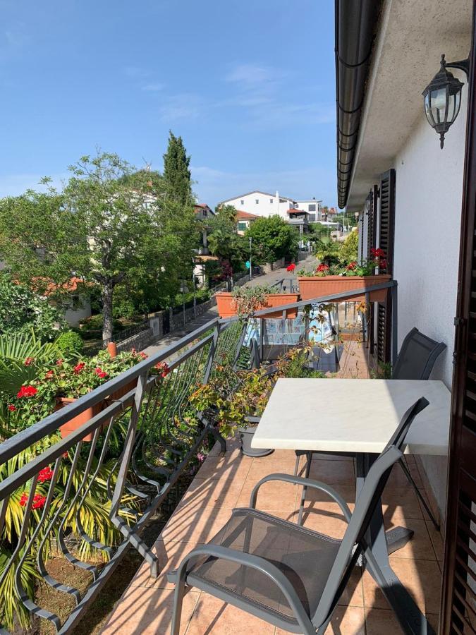 Draga Rooms Njivice Esterno foto