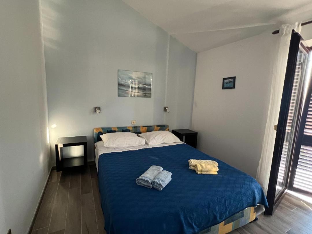 Draga Rooms Njivice Esterno foto